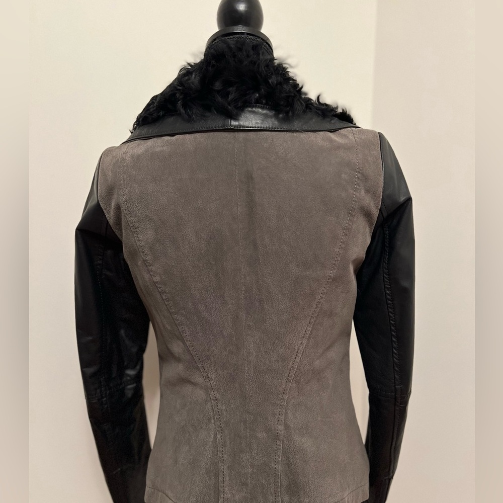 DANIER Mixed Media Leather Jacket with Lambfur collar
Sz 2XS UK 6/8 US 4 - Picture 11 of 14